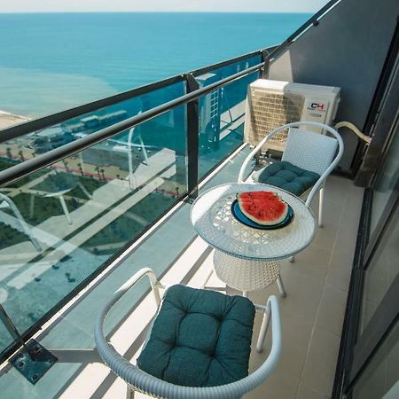 باتومي Orange Sky Apartments Beach Tower المظهر الخارجي الصورة